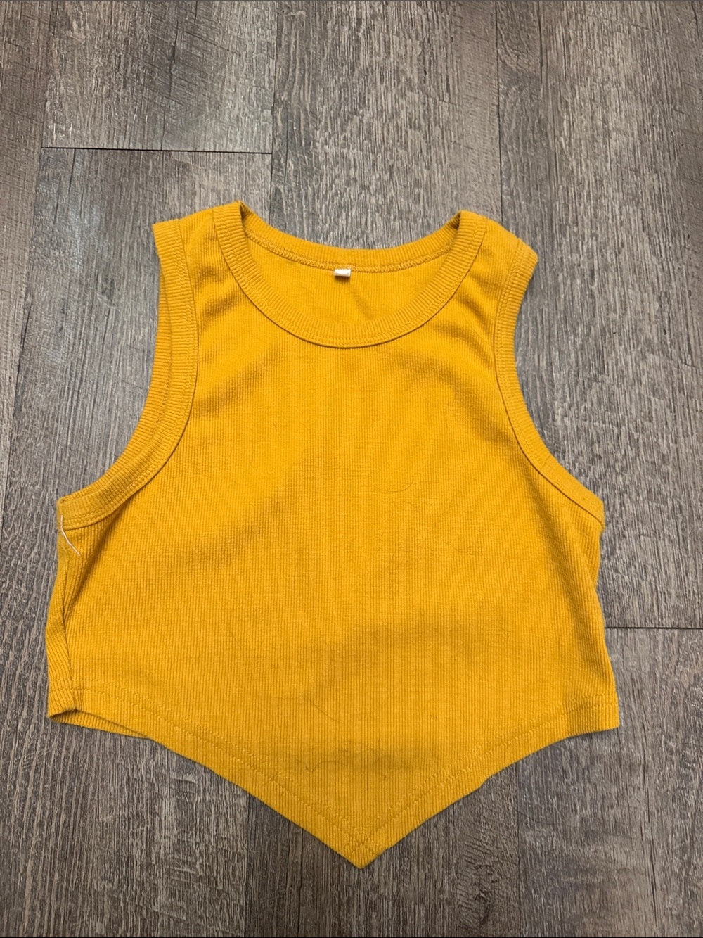 SHEIN Girls' Mustard Yellow Ribbed Pointed-Hem Tank